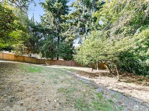 32701 5th Avenue SW, Federal Way WA 98023