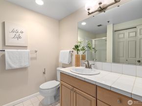 177 107th Avenue NE 1204, Bellevue WA 98004