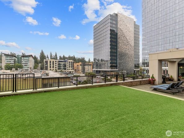 177 107th Avenue NE 1204, Bellevue WA 98004