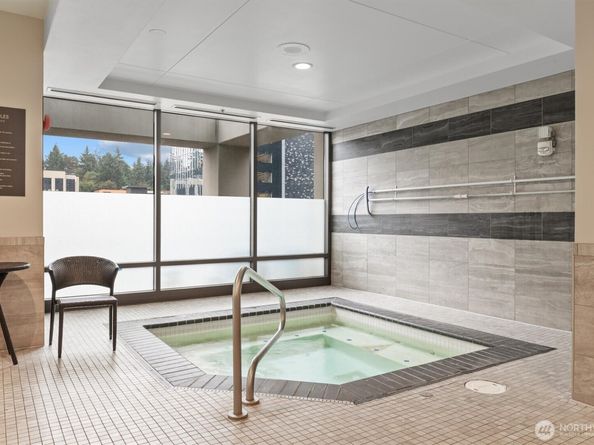 177 107th Avenue NE 1204, Bellevue WA 98004