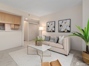 177 107th Avenue NE 1204, Bellevue WA 98004