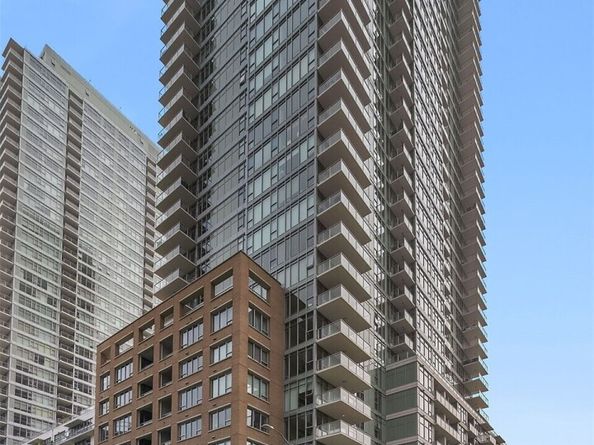 583 Battery Street 602N, Seattle WA 98121