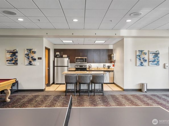 177 107th Avenue NE 720, Bellevue WA 98004