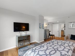 177 107th Avenue NE 720, Bellevue WA 98004