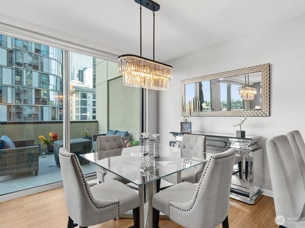 177 107th Avenue NE 720, Bellevue WA 98004