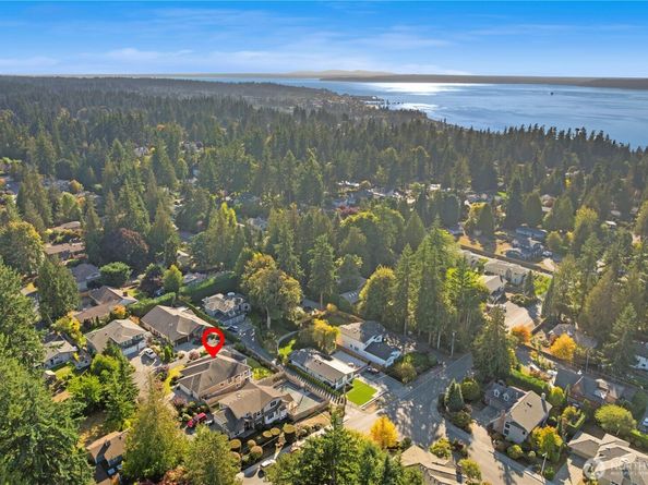 8508 184th Street SW, Edmonds WA 98026