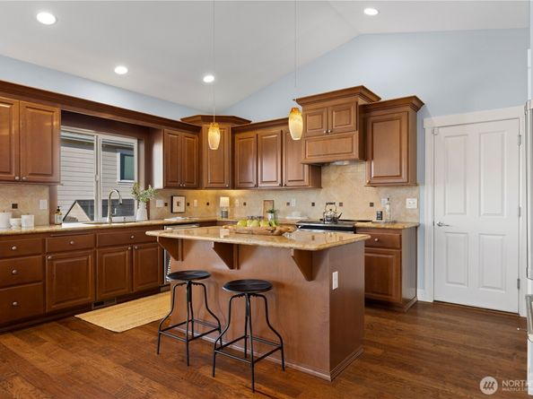 8508 184th Street SW, Edmonds WA 98026