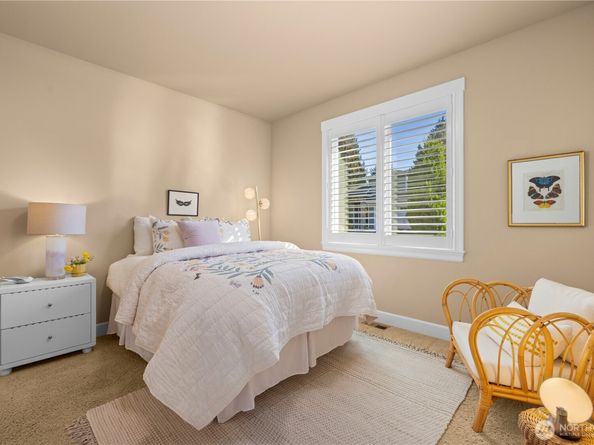 8508 184th Street SW, Edmonds WA 98026