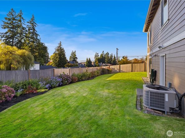 8508 184th Street SW, Edmonds WA 98026