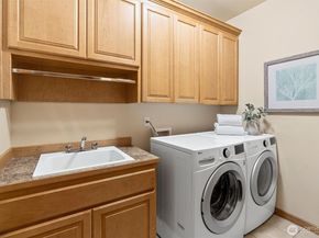 8407 SE 69th Place, Mercer Island WA 98040