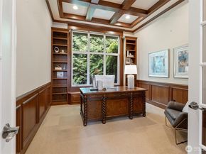 8407 SE 69th Place, Mercer Island WA 98040