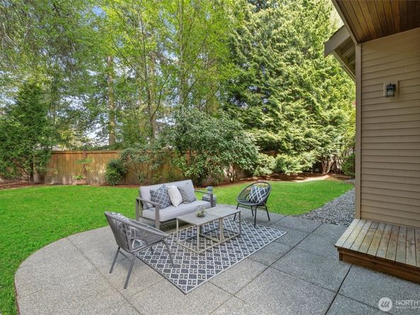 8407 SE 69th Place, Mercer Island WA 98040