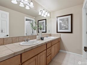 8407 SE 69th Place, Mercer Island WA 98040