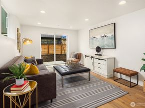 13548 39th Avenue NE, Seattle WA 98125
