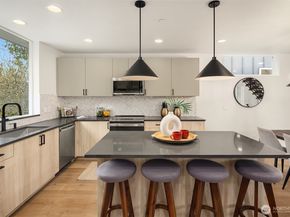13548 39th Avenue NE, Seattle WA 98125