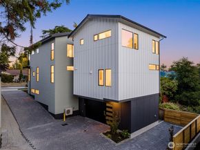 7335 21st Avenue NE, Seattle WA 98115