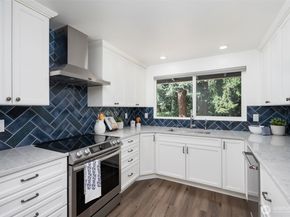 11624 NE 145th Street, Kirkland WA 98034