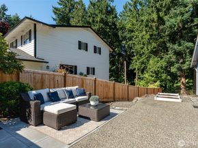 11624 NE 145th Street, Kirkland WA 98034