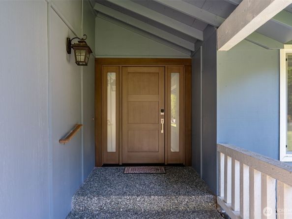 11624 NE 145th Street, Kirkland WA 98034