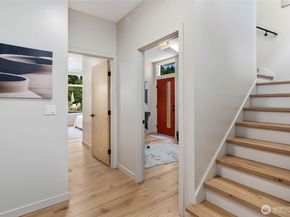 10120 NE 185th Street C, Bothell WA 98011