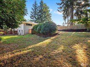 1302 Silver Lake Road, Everett WA 98208