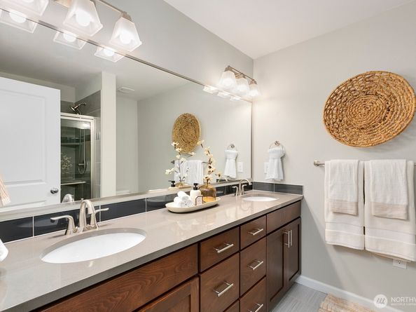 3410 SW Graham Street 801, Seattle WA 98126