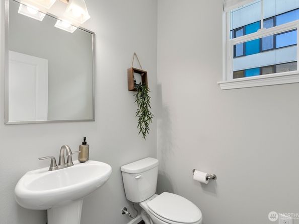 3410 SW Graham Street 801, Seattle WA 98126