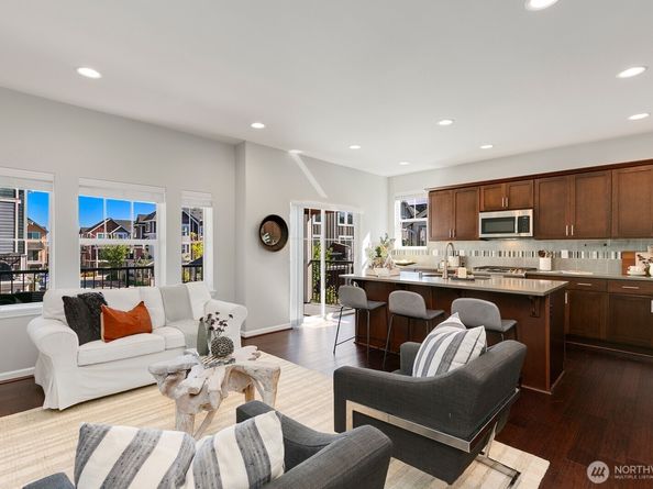 3410 SW Graham Street 801, Seattle WA 98126