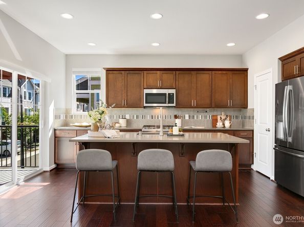 3410 SW Graham Street 801, Seattle WA 98126