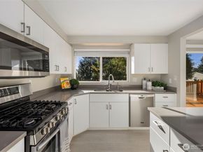 17145 NE 5th Place, Bellevue WA 98008