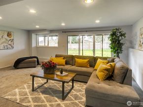 17145 NE 5th Place, Bellevue WA 98008