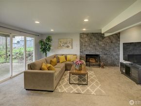 17145 NE 5th Place, Bellevue WA 98008