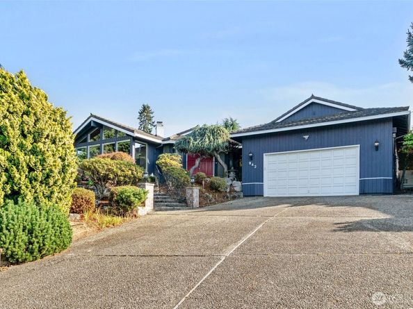 943 E Cherry Hill Street, Kent WA 98030