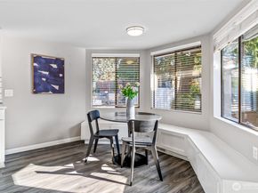 943 E Cherry Hill Street, Kent WA 98030