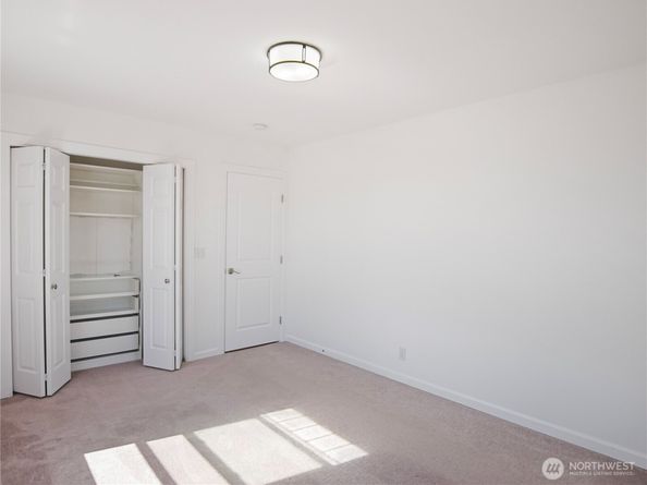 12437 SE 297th Place, Auburn WA 98092