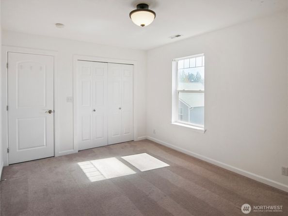12437 SE 297th Place, Auburn WA 98092