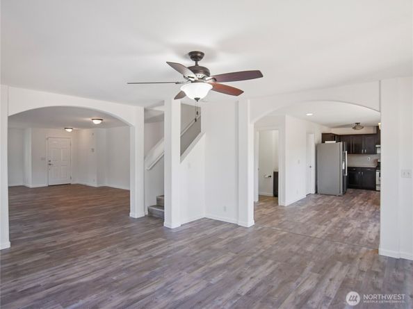 12437 SE 297th Place, Auburn WA 98092
