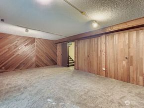 114 212th Street SE, Bothell WA 98021