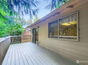 114 212th Street SE, Bothell WA 98021