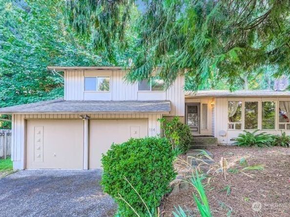 114 212th Street SE, Bothell WA 98021