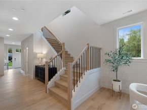 16017 124th (Lot 4) Avenue NE, Woodinville WA 98072