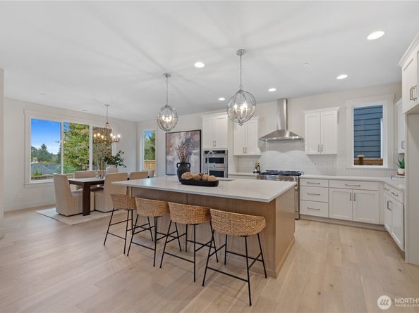 16017 124th (Lot 4) Avenue NE, Woodinville WA 98072