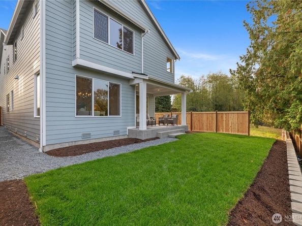 16017 124th (Lot 4) Avenue NE, Woodinville WA 98072