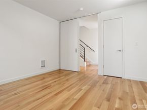 3641 22nd Avenue W Unit E, Seattle WA 98199