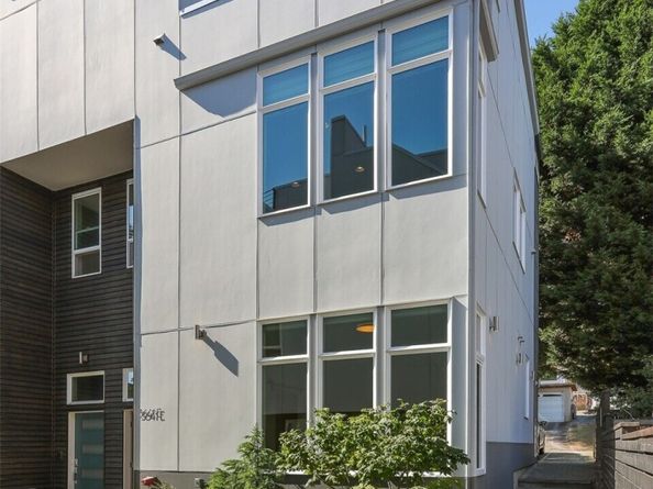 3641 22nd Avenue W Unit E, Seattle WA 98199