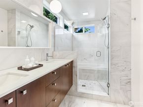 3641 22nd Avenue W Unit E, Seattle WA 98199
