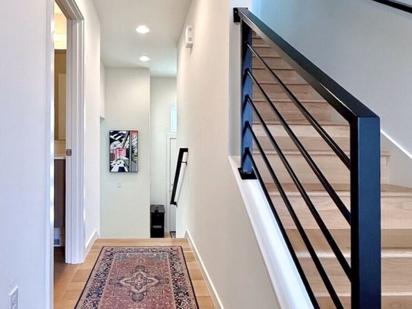 3641 22nd Avenue W Unit E, Seattle WA 98199