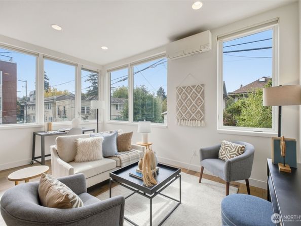 119 A 18th Avenue E, Seattle WA 98122