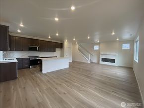 1439 121st Avenue SE MB 07, Lake Stevens WA 98258