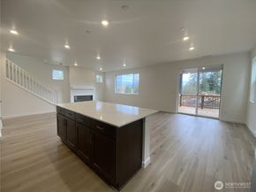 1439 121st Avenue SE MB 07, Lake Stevens WA 98258